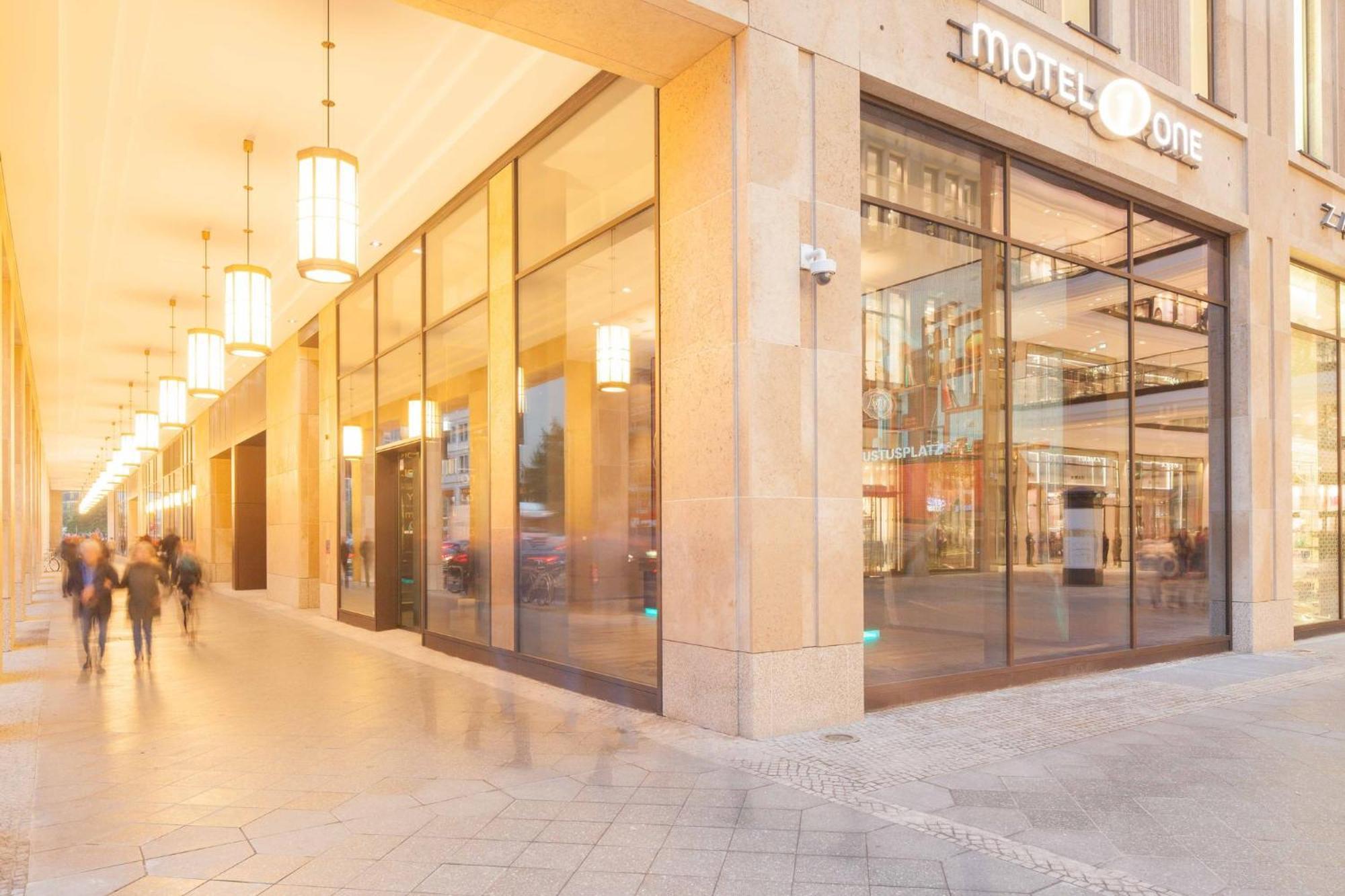 Motel One Berlin-Potsdamer Platz Dış mekan fotoğraf